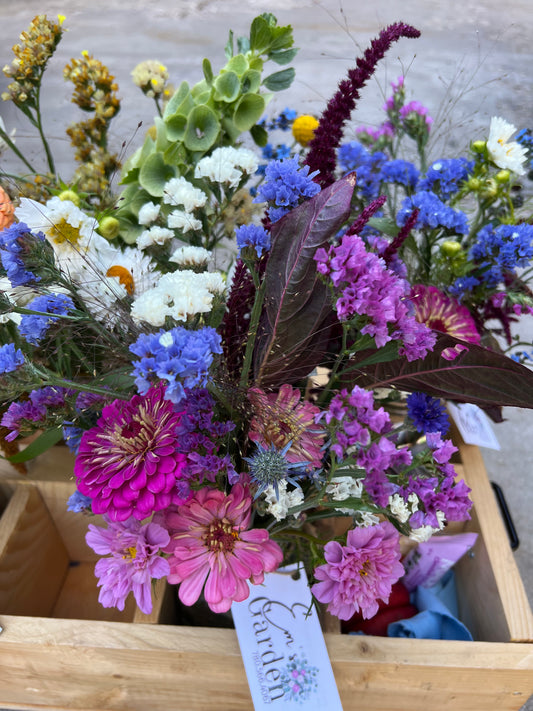 Regular Mason Jar Bouquet